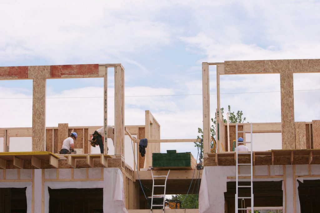 Banking on Buildings Program: Low Carbon Resilient Construction Financing Program Development